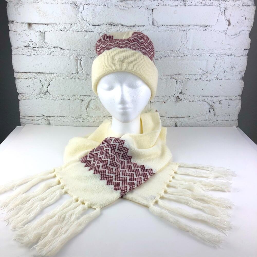 Vintage English Village Scarf & Hat Set